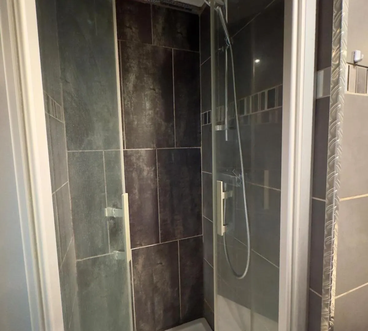 Refletdescieux Tv Chic Authentique Lumineux Calme Apartment Bellegarde-sur-Valserine
